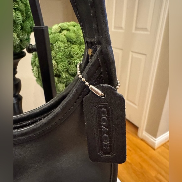 Vintage Coach Mini Ergo - 1998 - Costa Rica - Black - Beautiful Condition - Picture 2 of 11